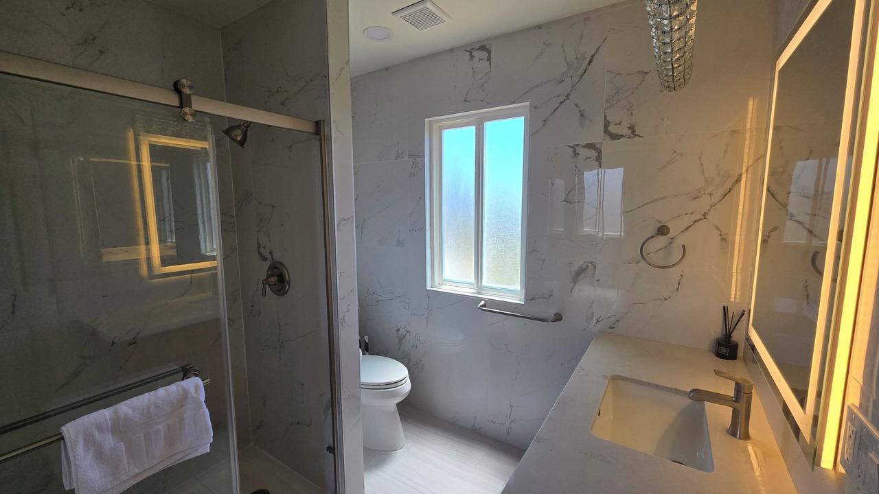 Photo of Bathroom in Mescal Corridor NW