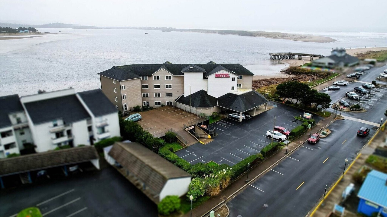Photo of Outdoor in Lincoln City