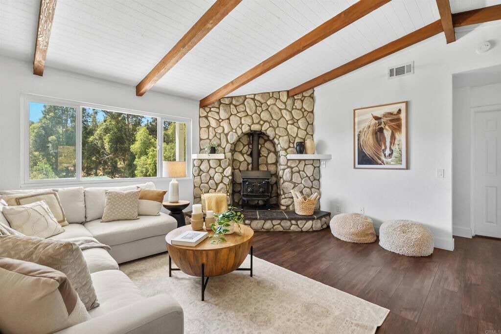 Photo of Livingroom in Fallbrook