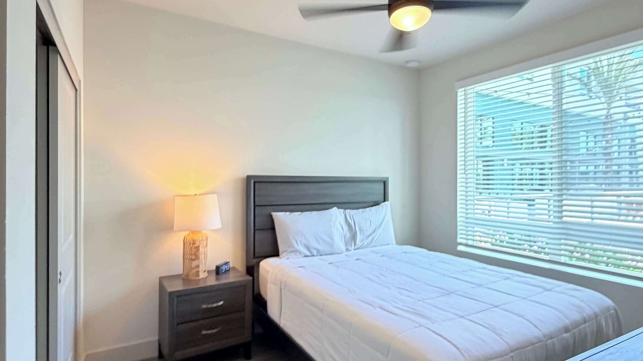 Photo of Bedroom in Midway District