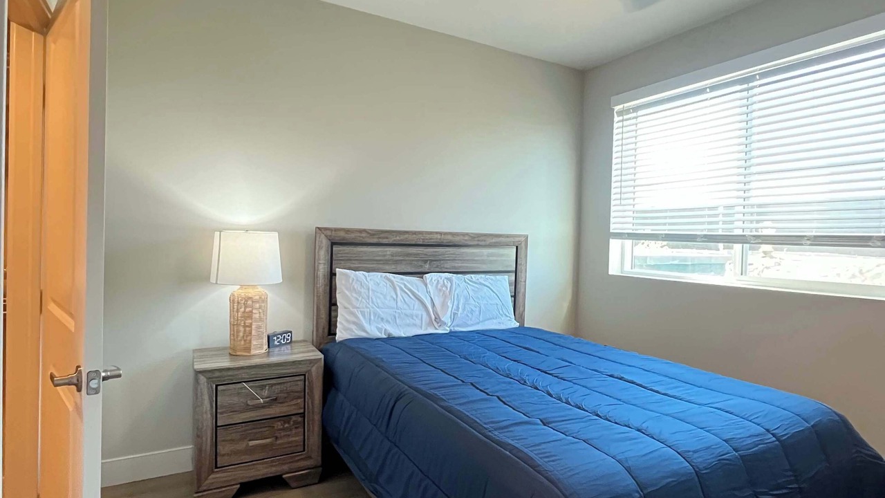 Photo of Bedroom in Midway District
