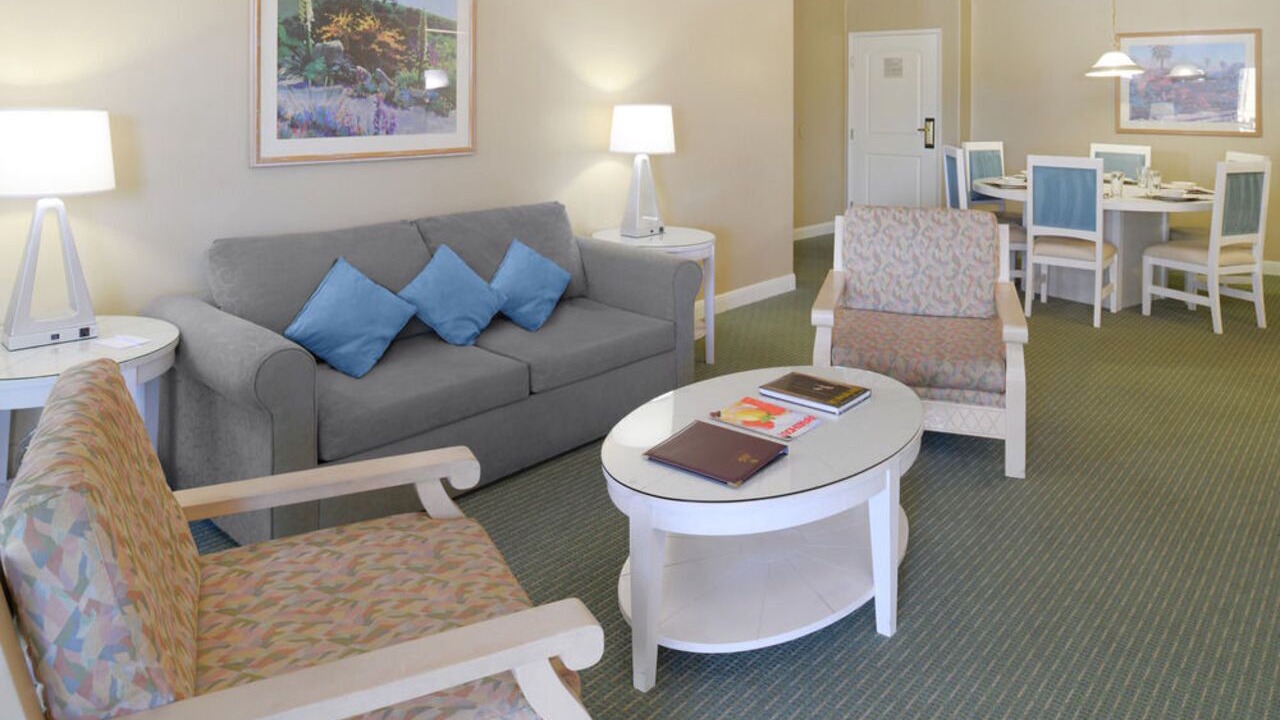 Photo of Livingroom in Canyon Corridor
