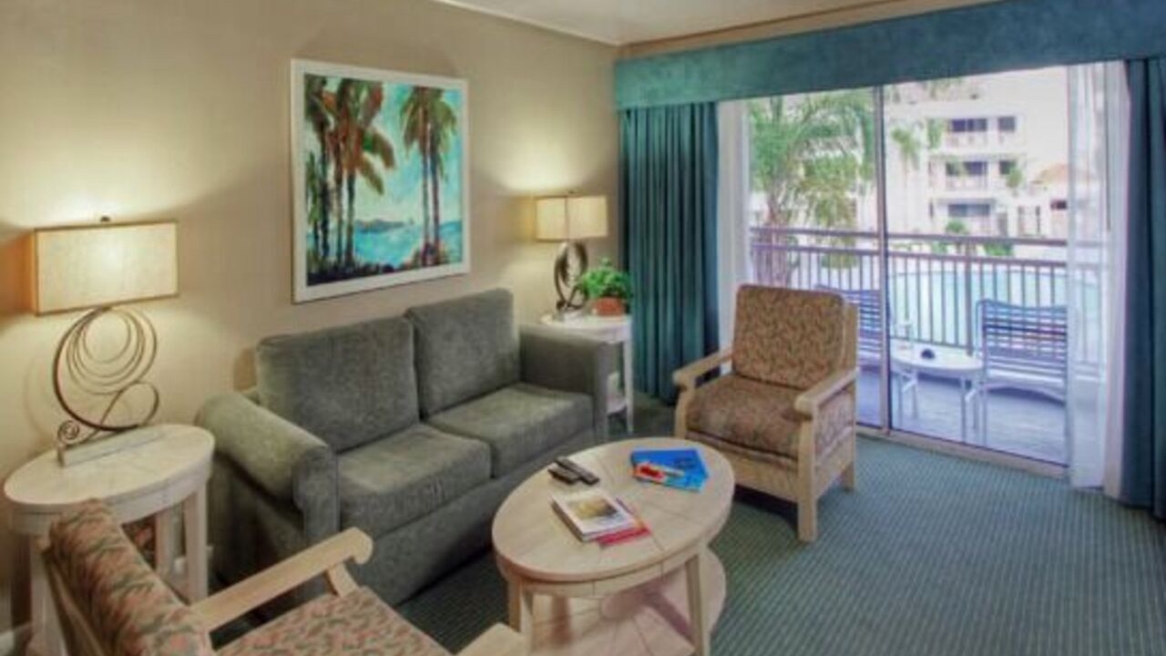 Photo of Livingroom in Canyon Corridor