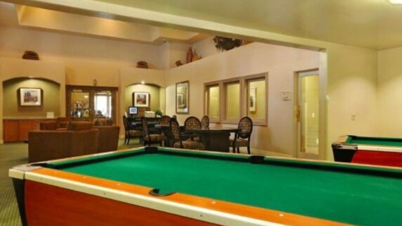 Photo of Bedroom in Canyon Corridor