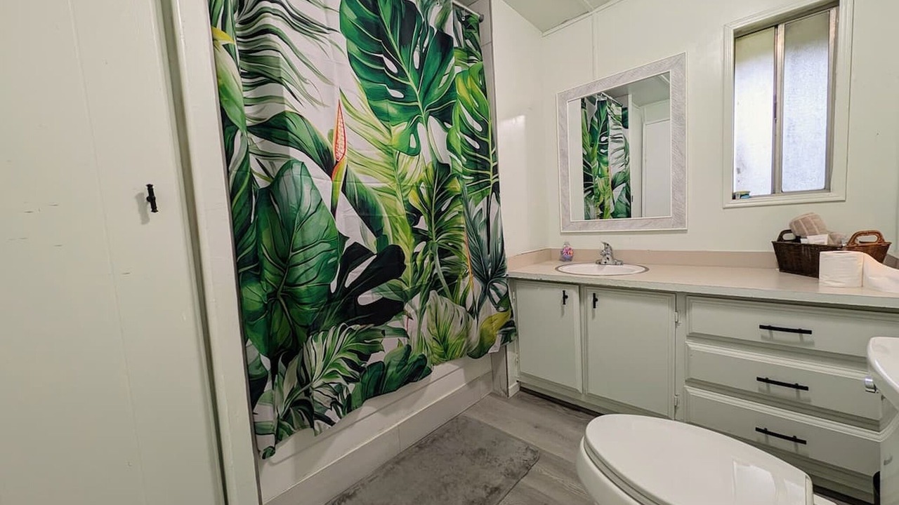 Photo of Bathroom in Douglas Flat