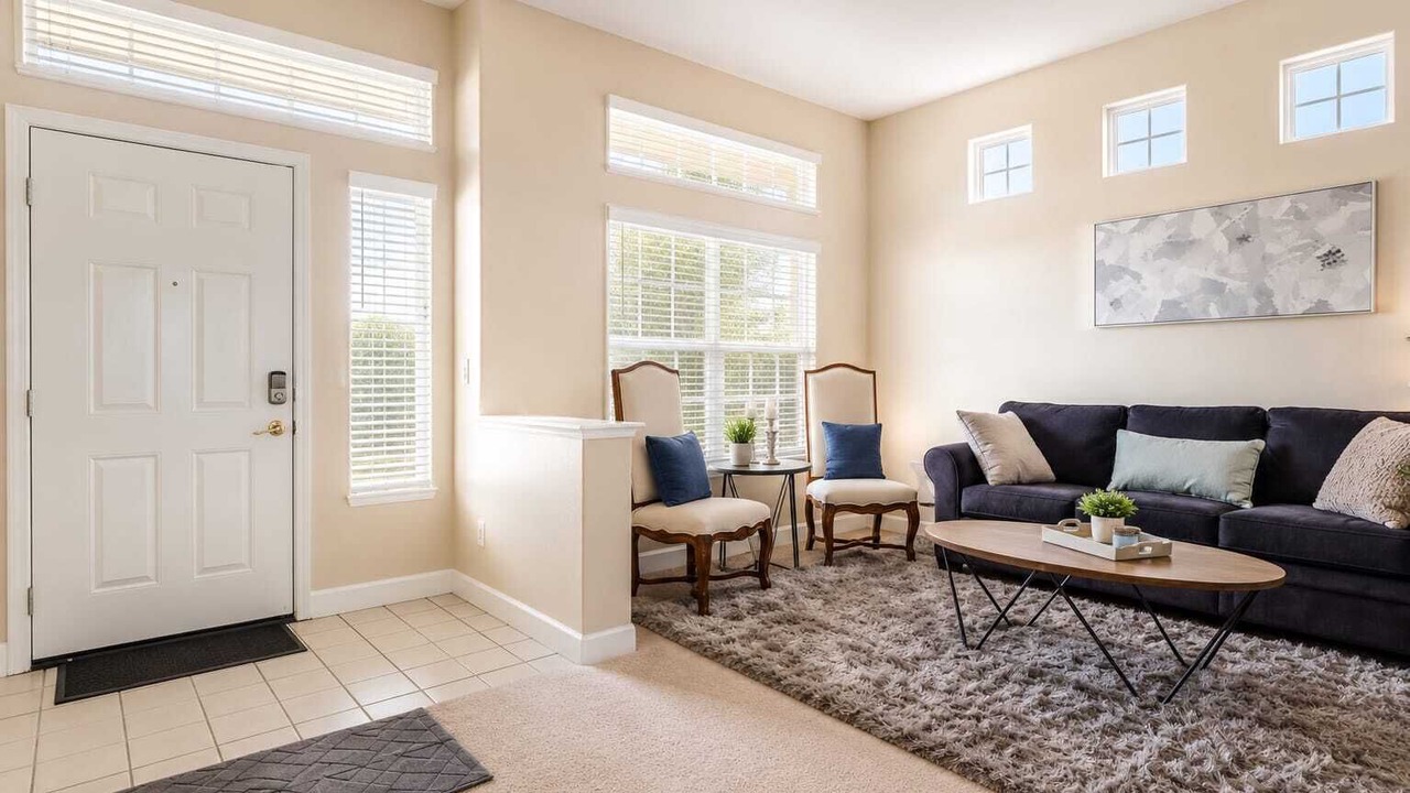 Photo of Livingroom in West Sacramento