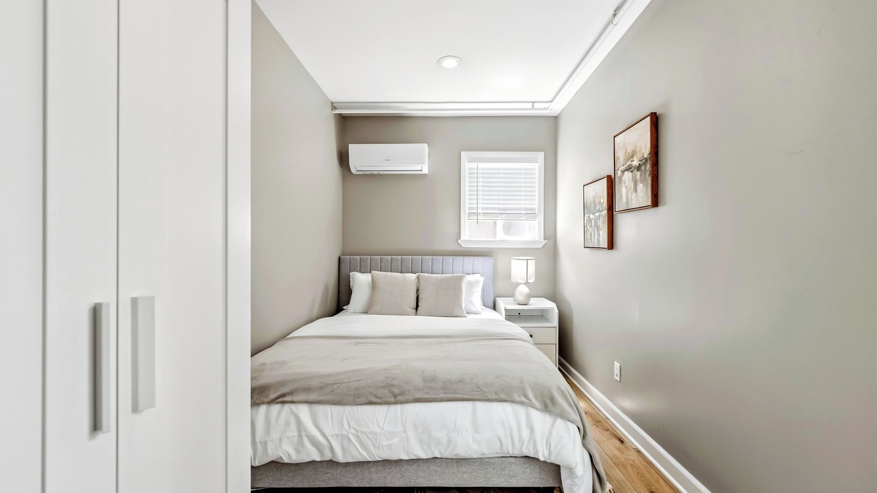 Photo of Bedroom in Central Berkeley
