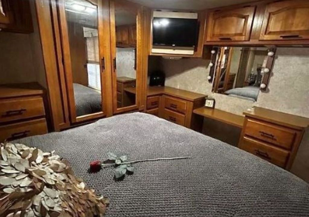 Photo of Bedroom in Dewey-Humboldt