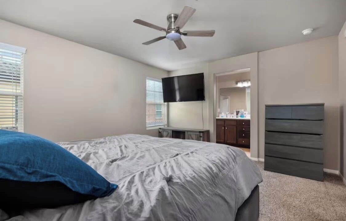 Photo of Bedroom in Mira Costa