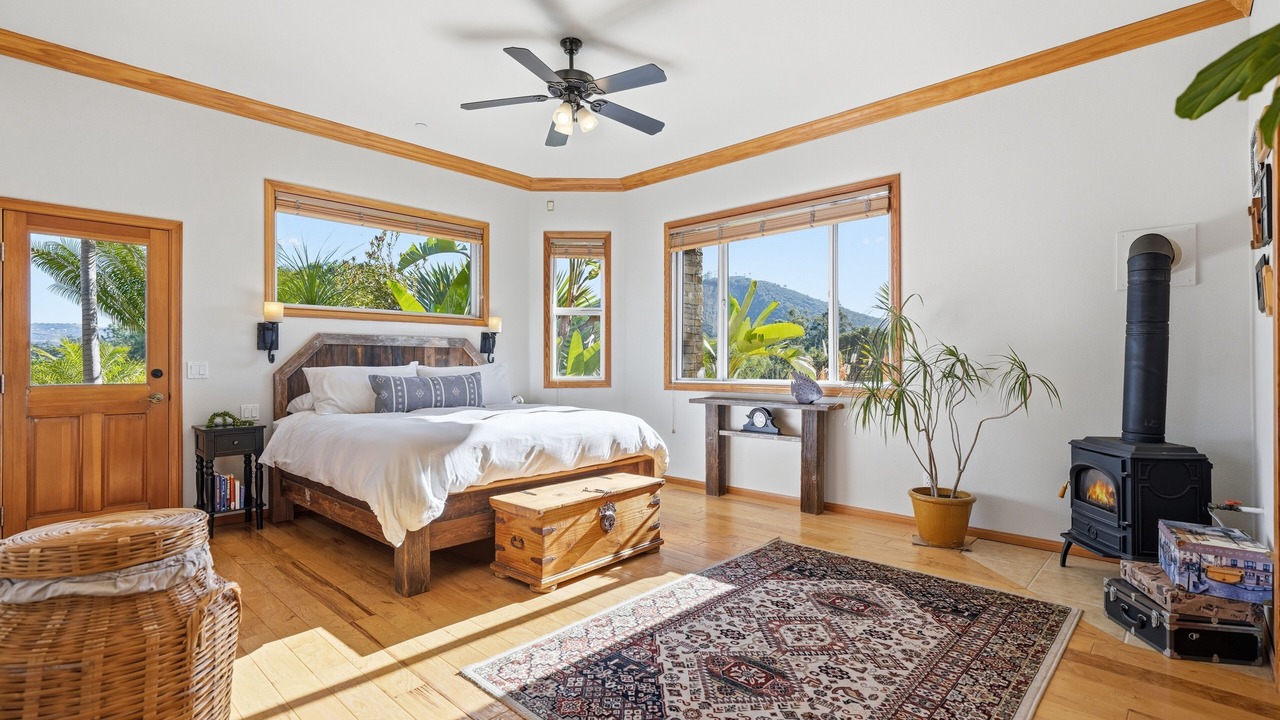 Photo of Bedroom in Escondido