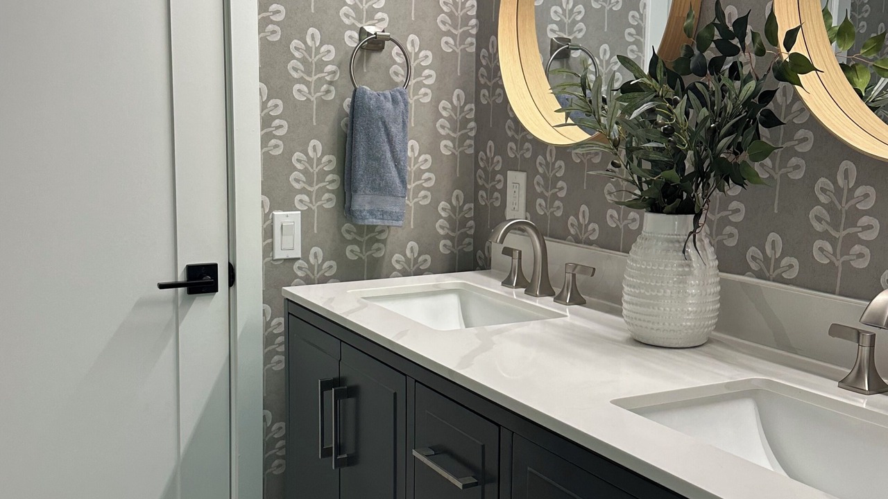 Photo of Bathroom in Hillsboro
