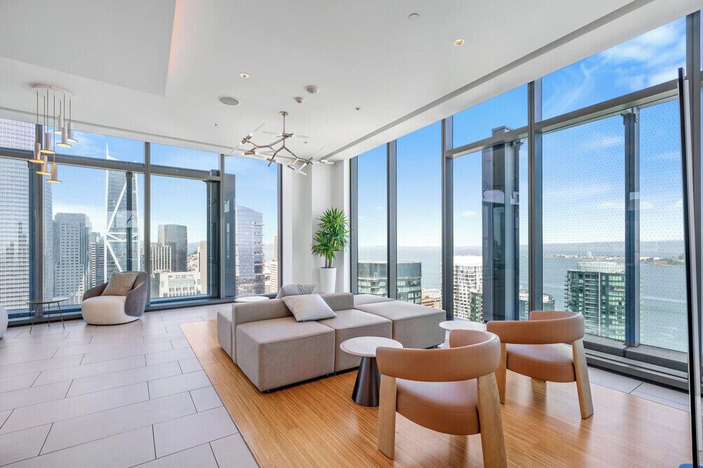 Photo of Others in Rincon Hill