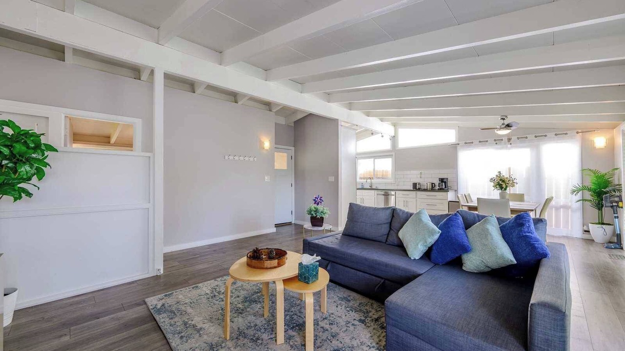 Photo of Livingroom in East San Jose