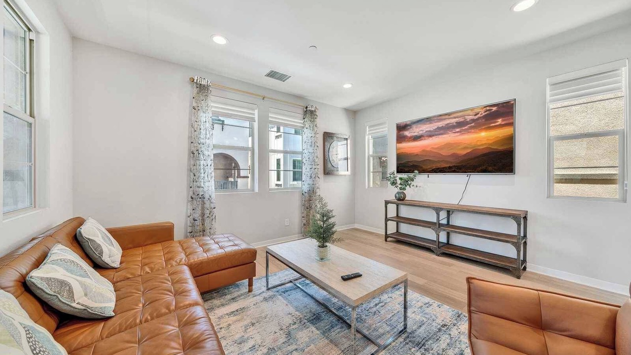 Photo of Livingroom in Mission Viejo