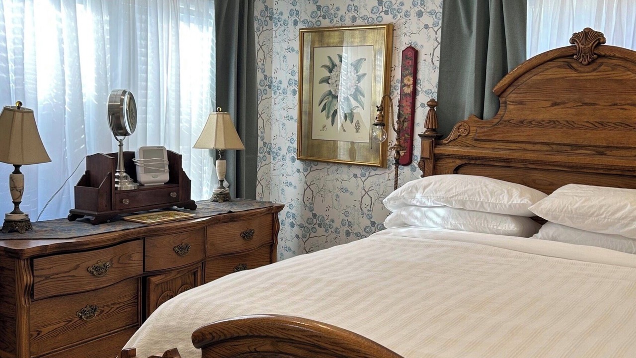 Photo of Bedroom in Cottage Grove