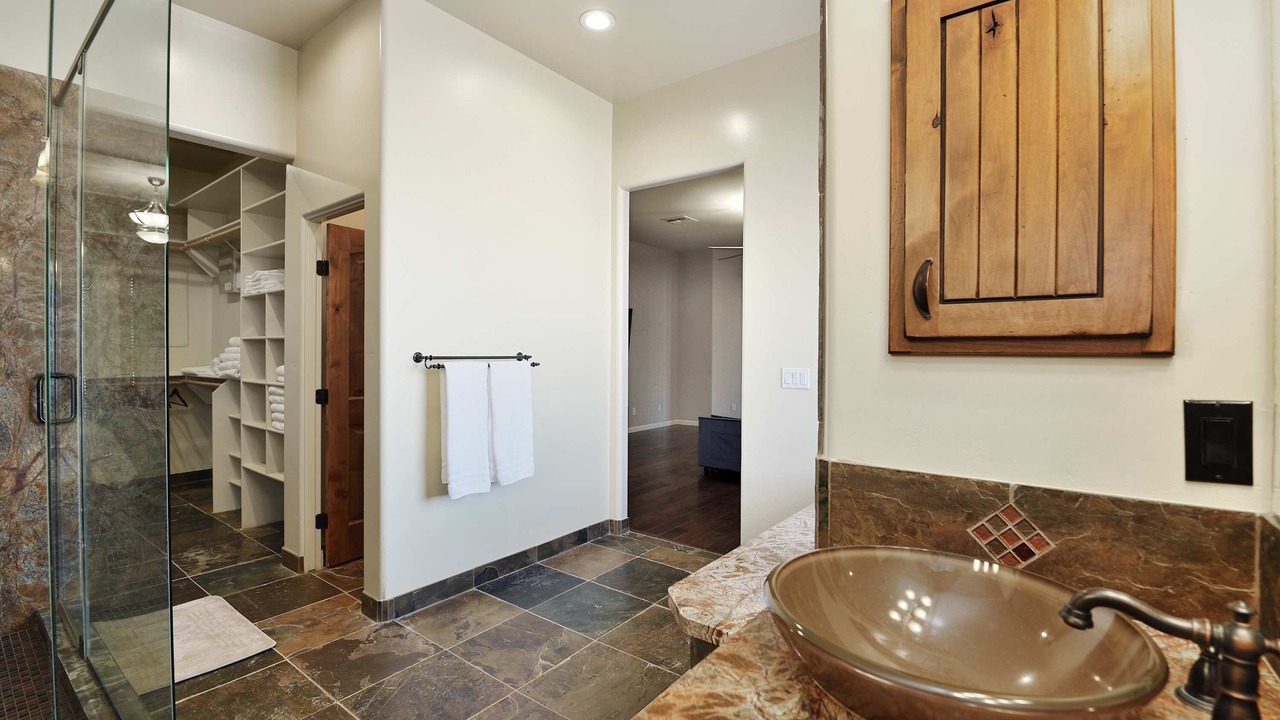 Photo of Bathroom in Wittmann