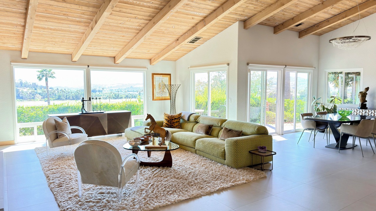 Photo of Livingroom in Bonsall