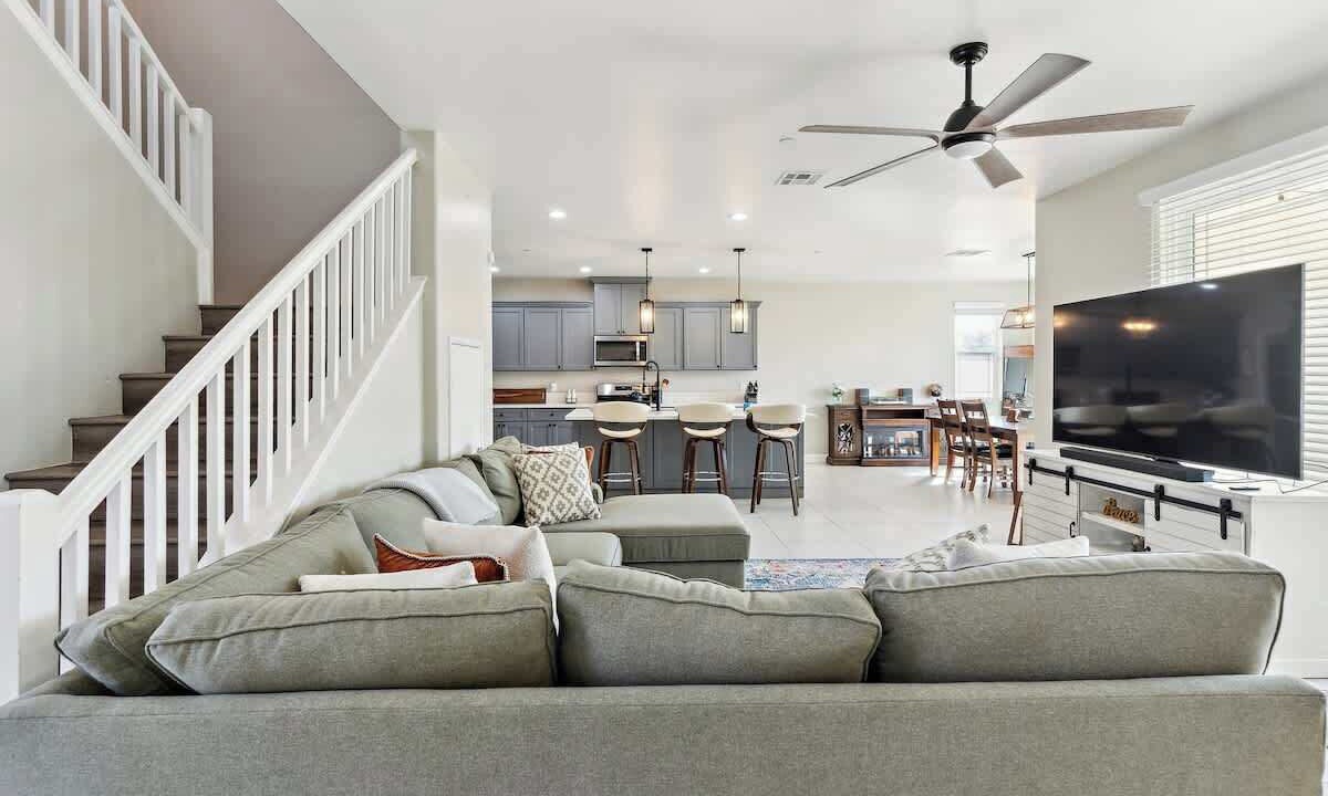 Photo of Livingroom in Fontana