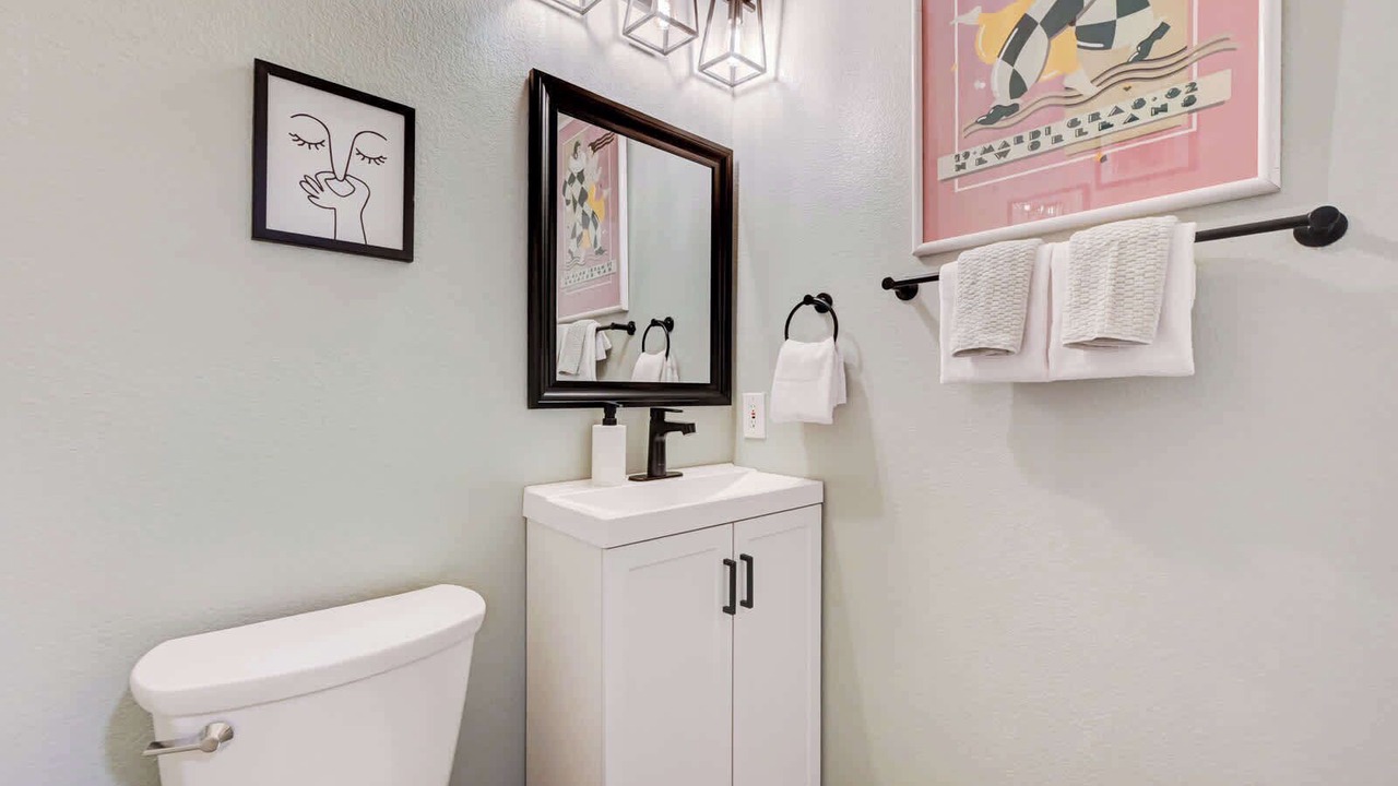 Photo of Bathroom in River Mountain