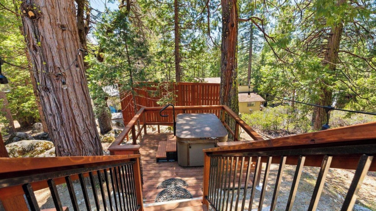 Photo of Patio Balcony in Strawberry