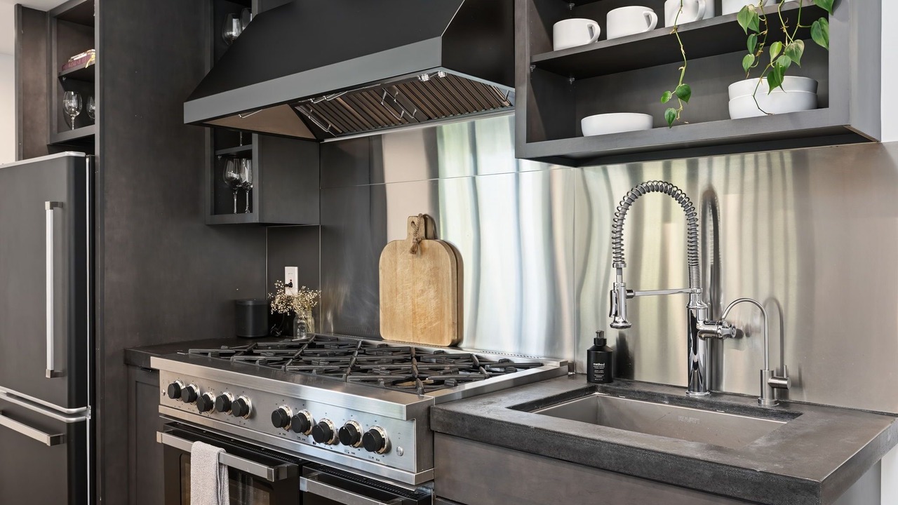 Photo of Kitchen in St. Helena