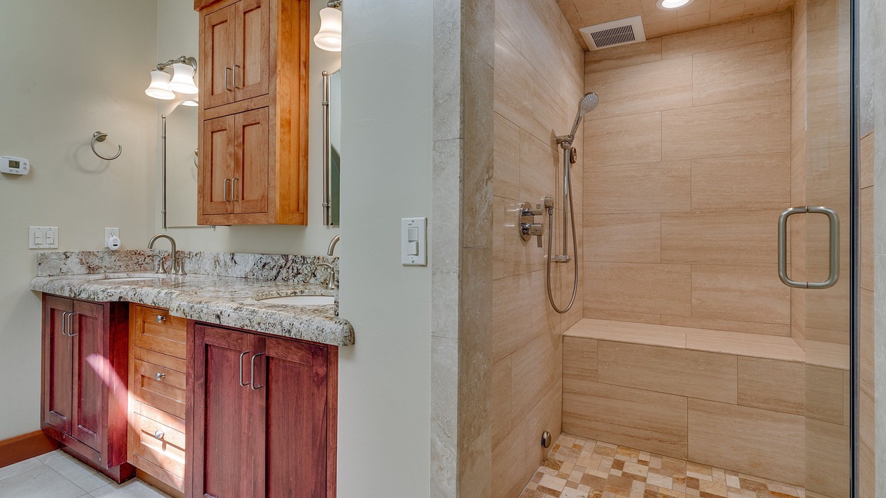 Photo of Bathroom in Country Club Estates
