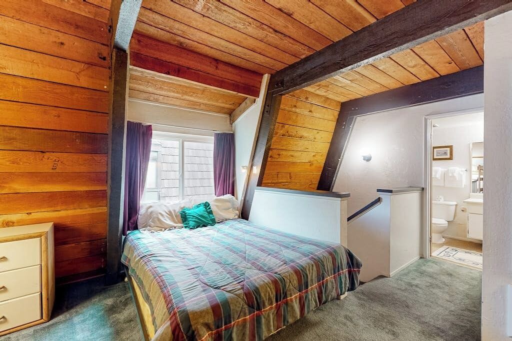 Photo of Bedroom in Majestic Pines
