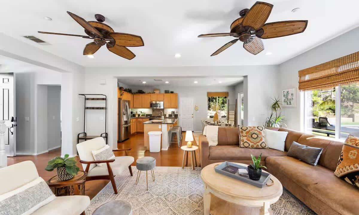 Photo of Livingroom in Vista