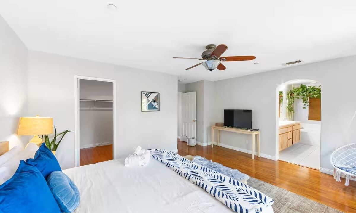 Photo of Bedroom in Vista