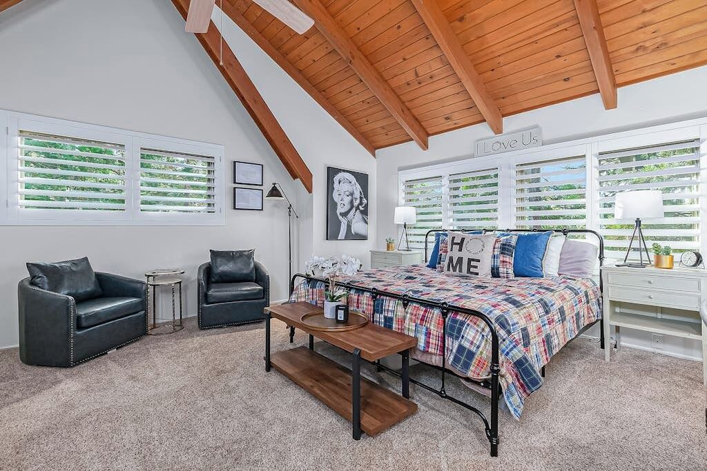 Photo of Bedroom in Blue Jay