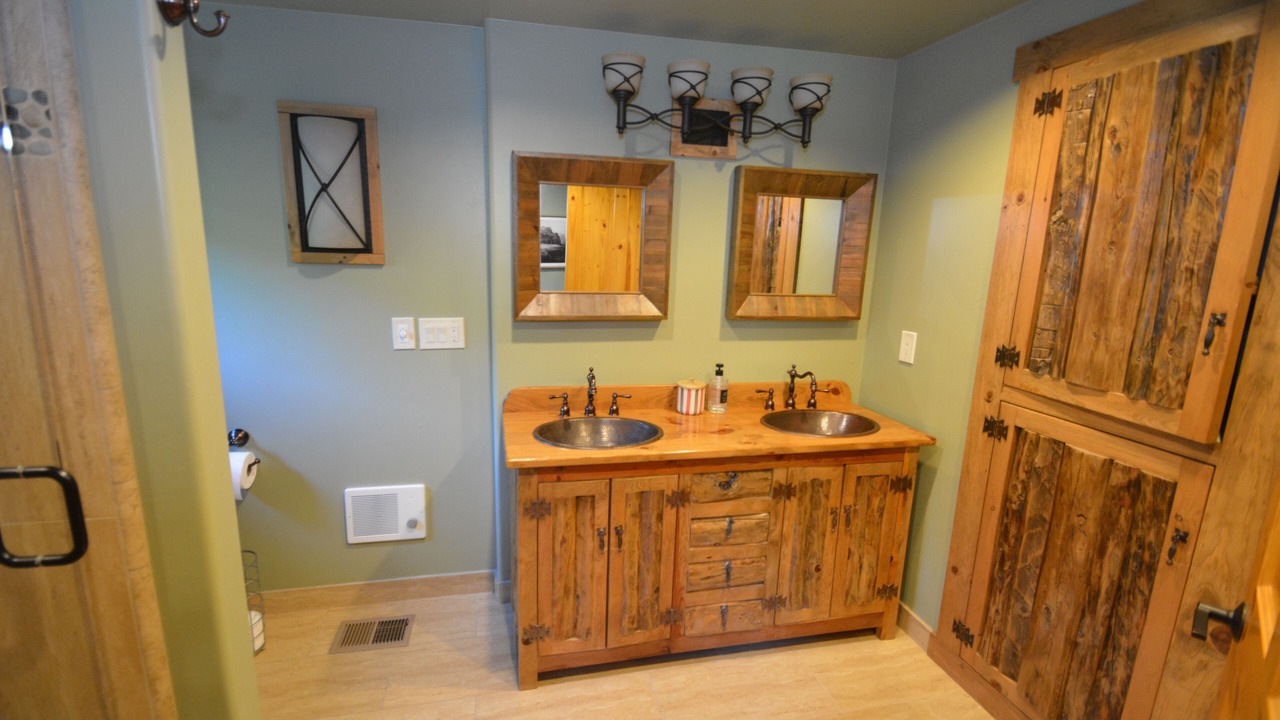 Photo of Bathroom in Bass Lake