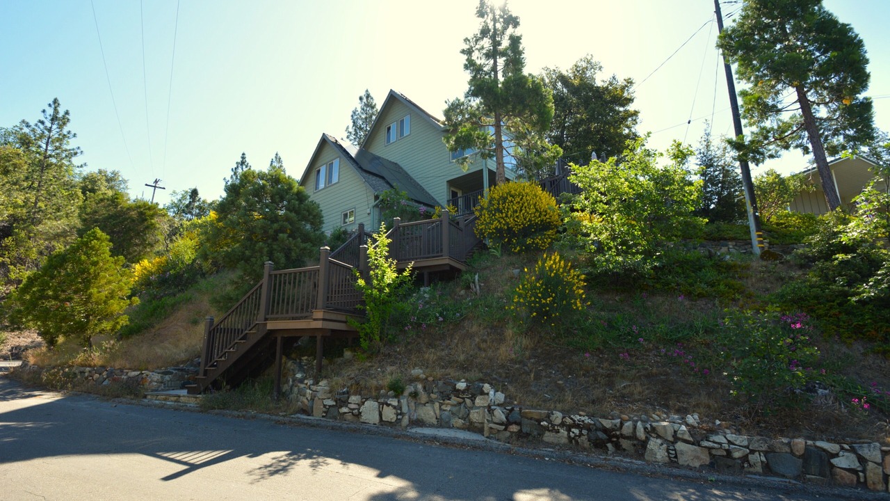 Photo of Outdoor in Bass Lake
