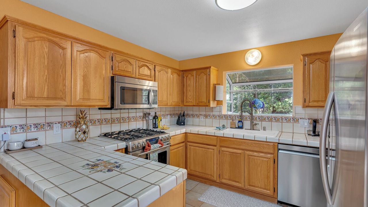 Photo of Kitchen in Yosemite West