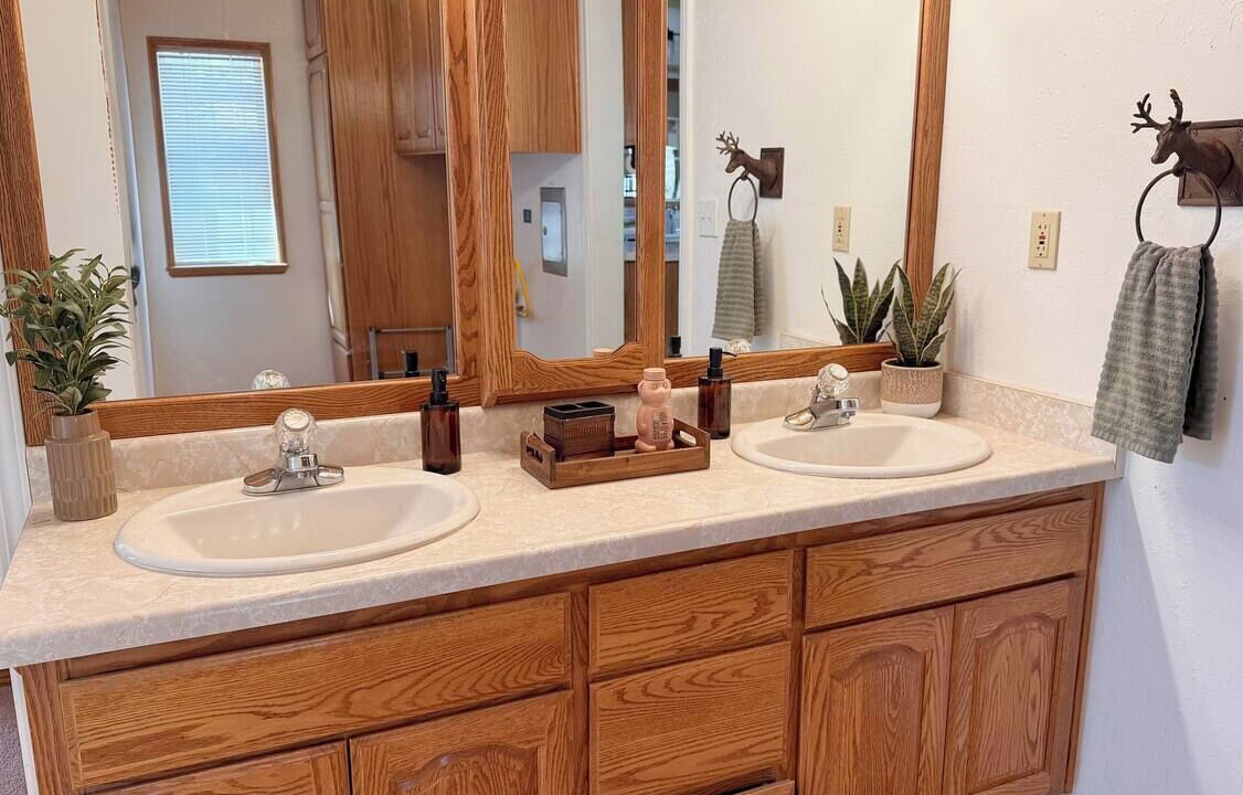 Photo of Bathroom in Inyokern