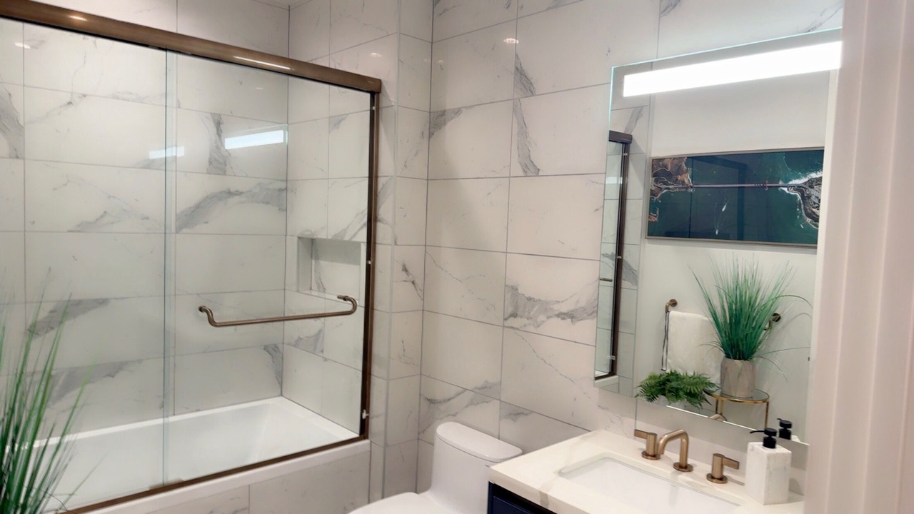 Photo of Bathroom in Lakeside