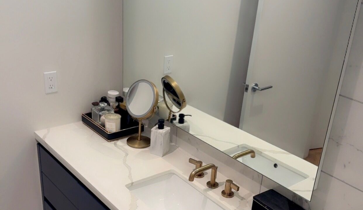 Photo of Bathroom in Lakeside