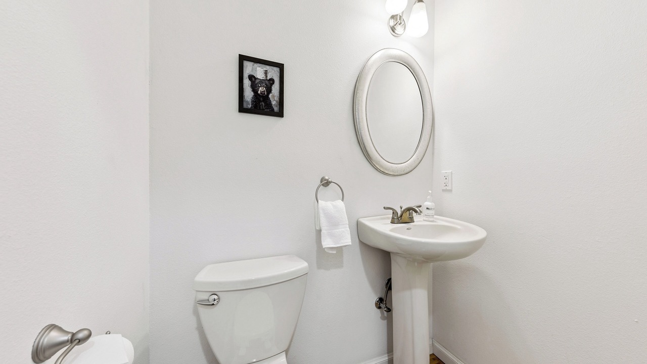 Photo of Bathroom in Sierra Tract