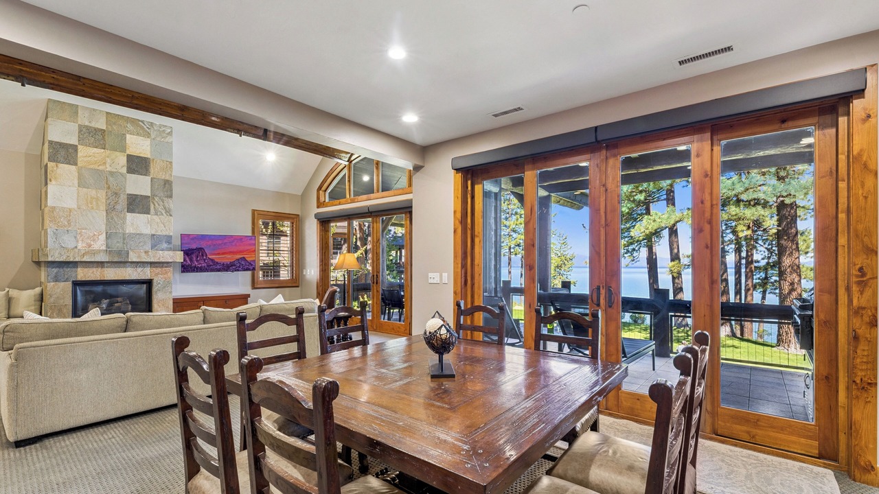 Photo of Livingroom in Sierra Shores