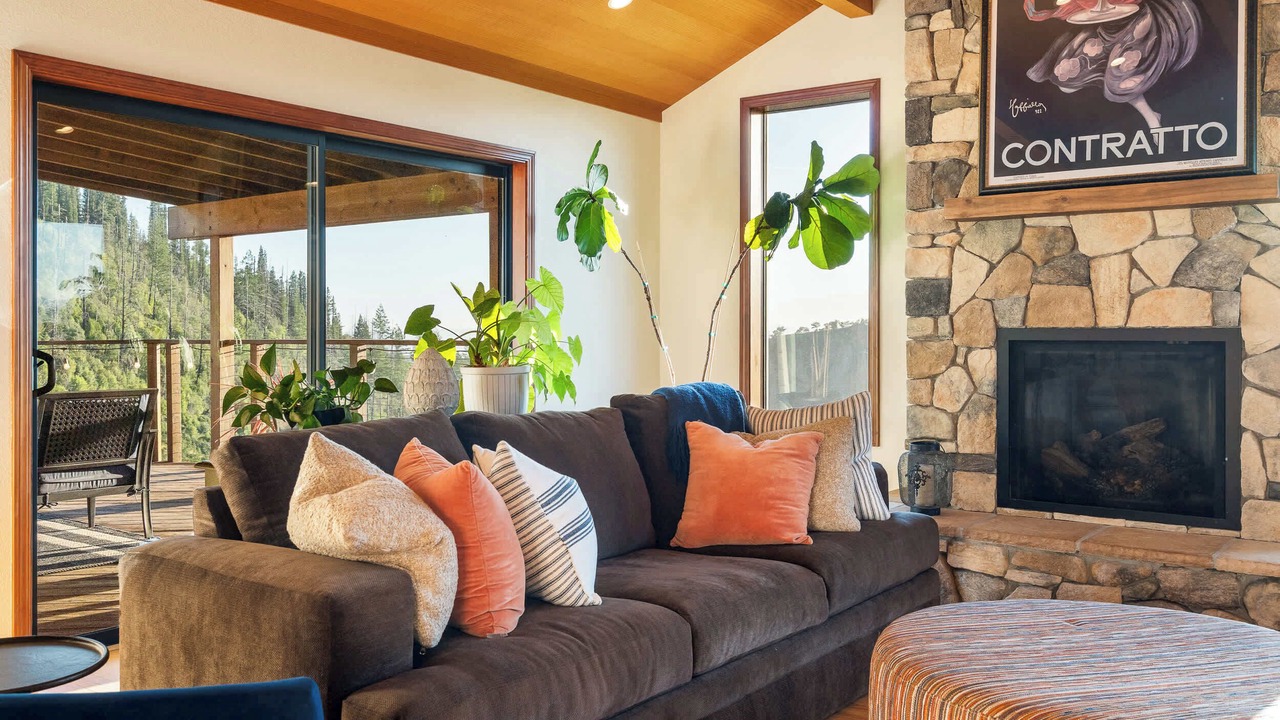 Photo of Livingroom in Santa Rosa