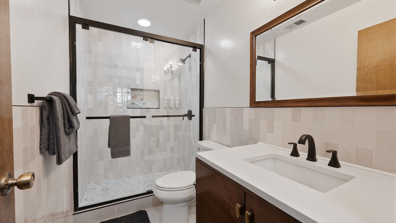 Photo of Bathroom in Glencoe