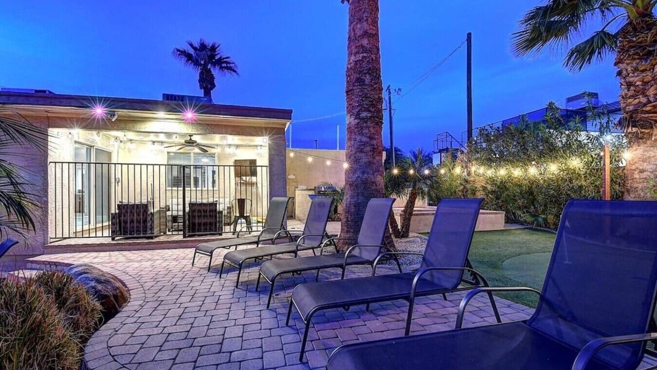 Photo of Patio Balcony in Paradise Valley Village