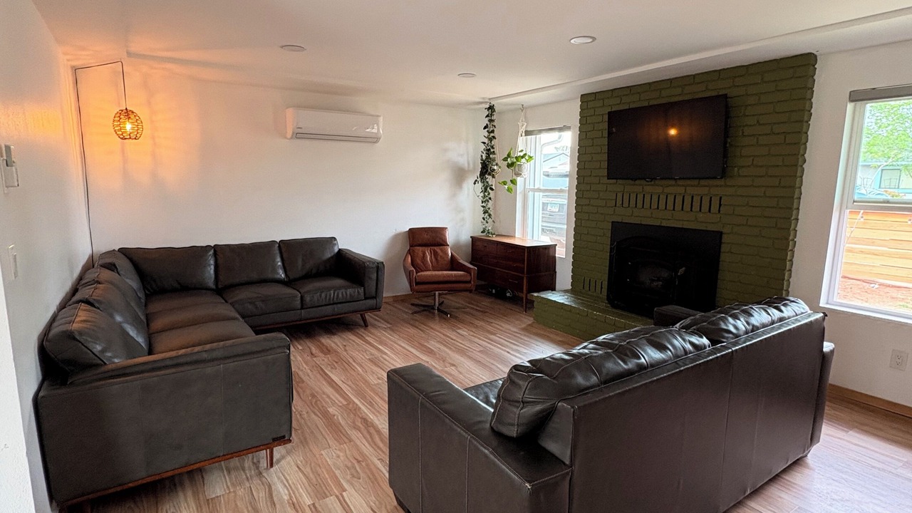 Photo of Livingroom in Prescott Valley Units