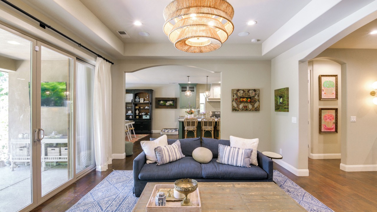 Photo of Livingroom in Chico