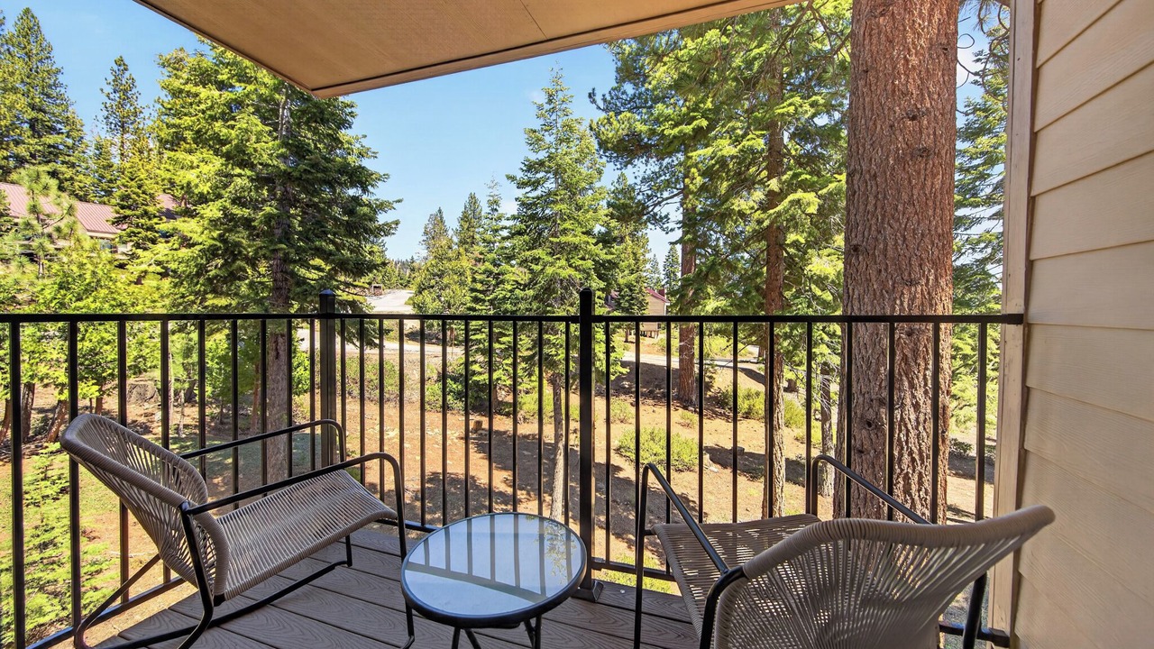 Photo of Outdoor in Carnelian Woods