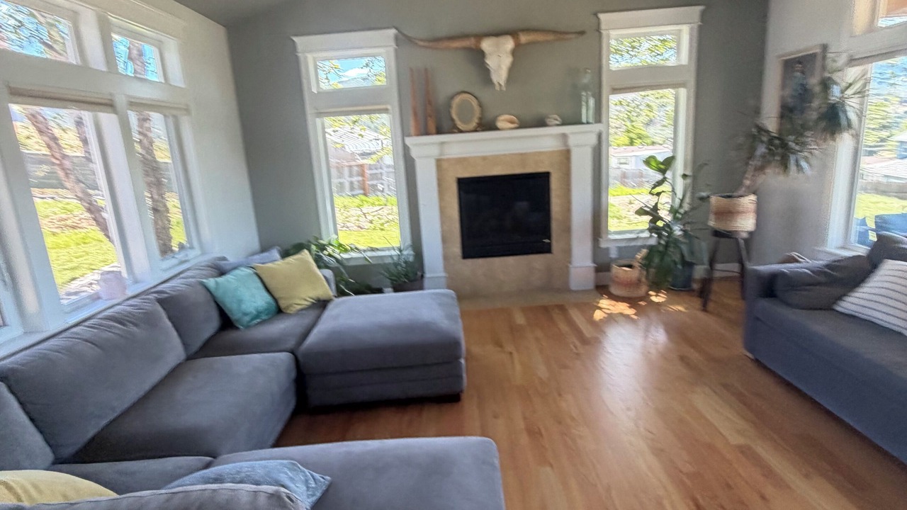 Photo of Livingroom in Ashland