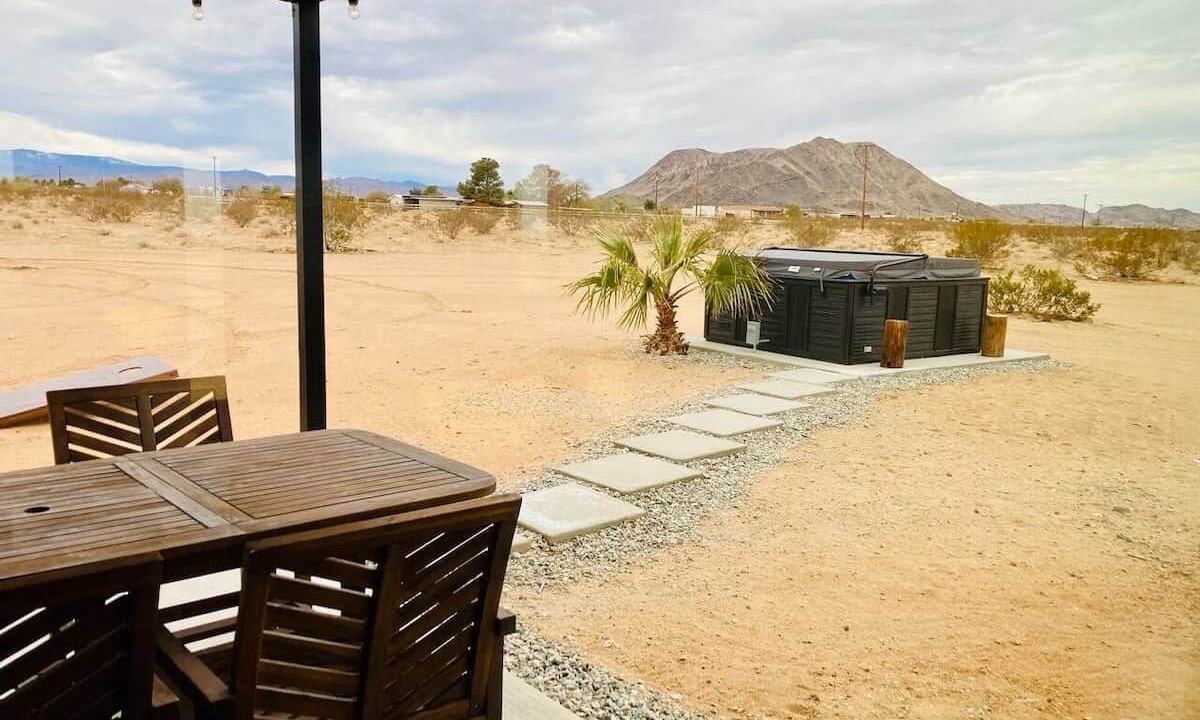 Photo of Outdoor in Landers