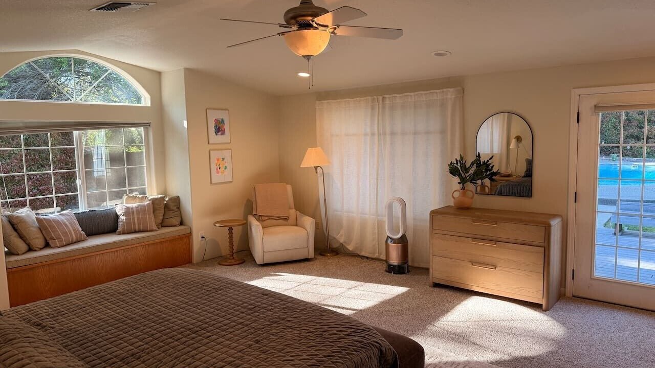 Photo of Bedroom in Grants Pass