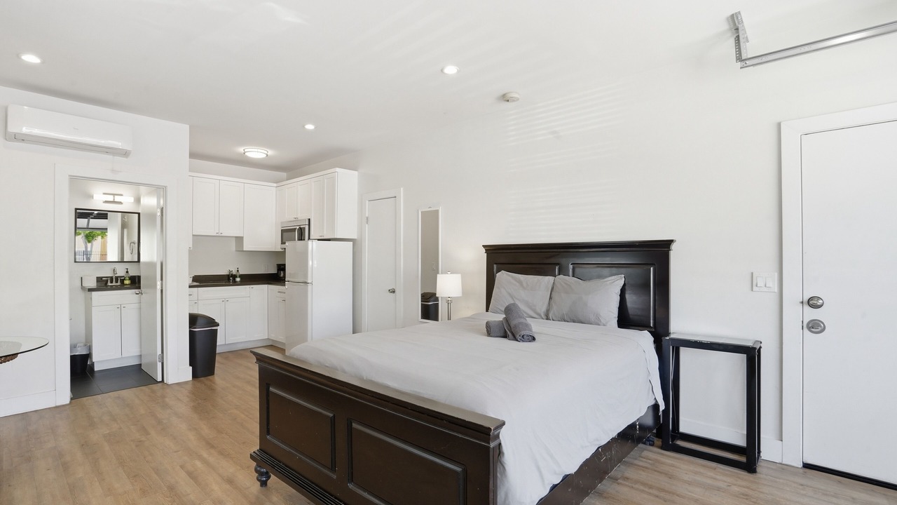 Photo of Bedroom in University Heights