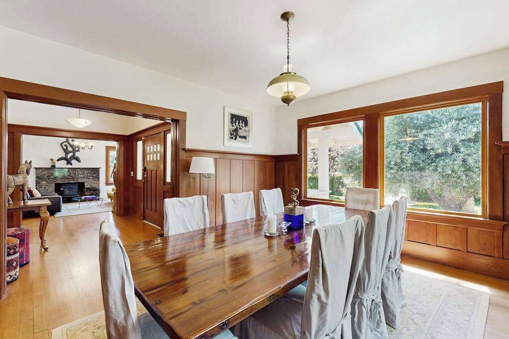 Photo of Bedroom in Geyserville