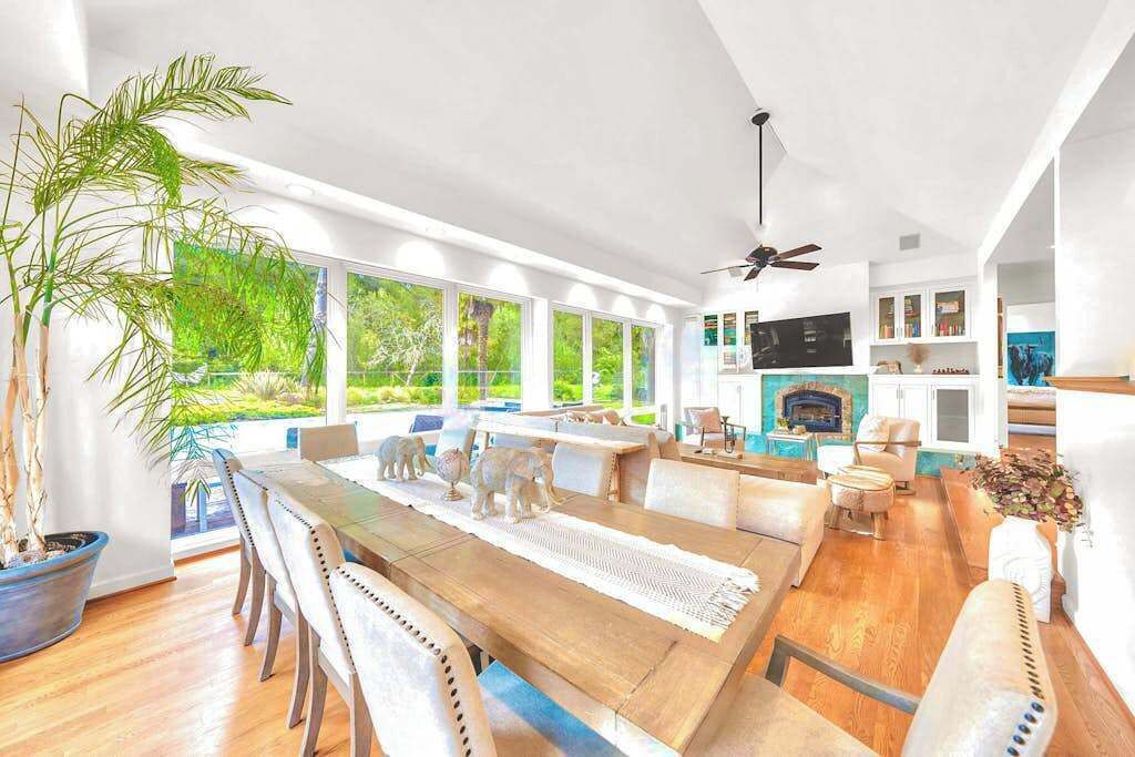 Photo of Livingroom in Freestone